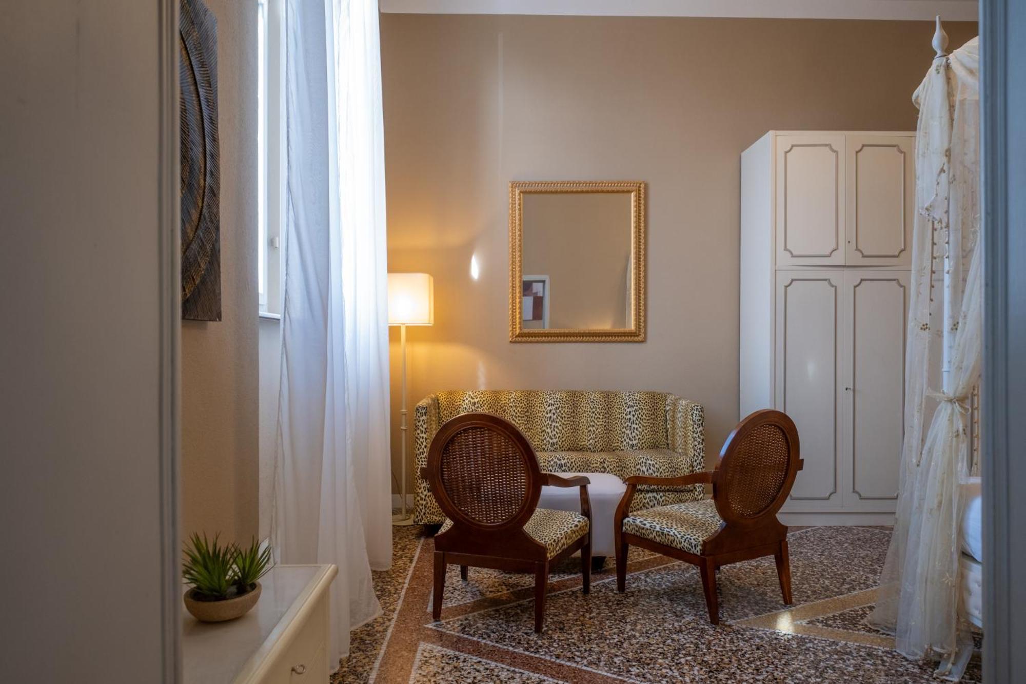 Lungarno Buozzi 7 Apartments Pisa Kültér fotó