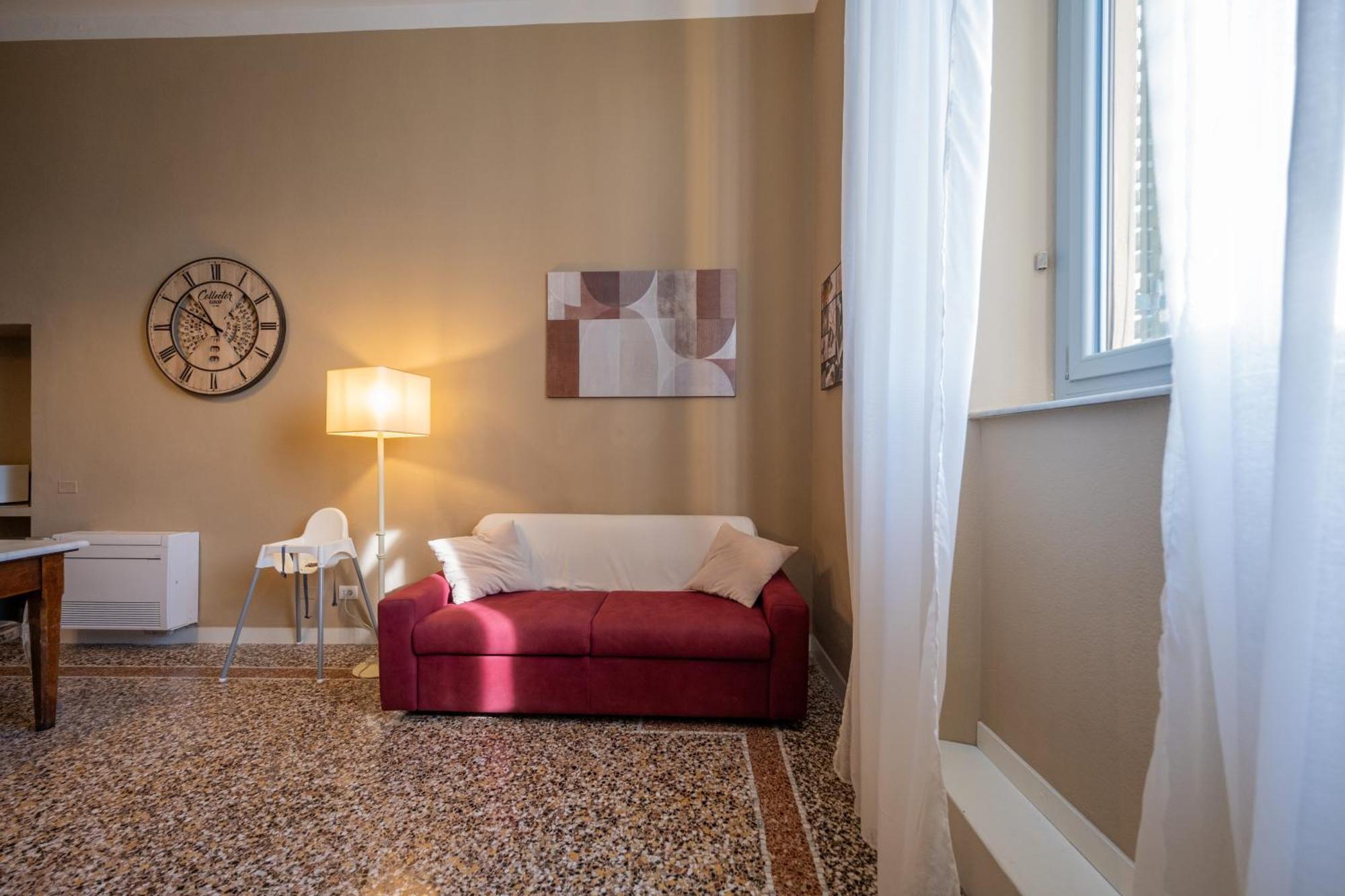Lungarno Buozzi 7 Apartments Pisa Kültér fotó